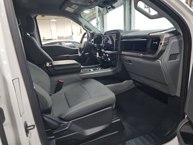 Used 2025 Ford F150 XLT w/ Equipment Group 301A Standard AWD/4WD image 10