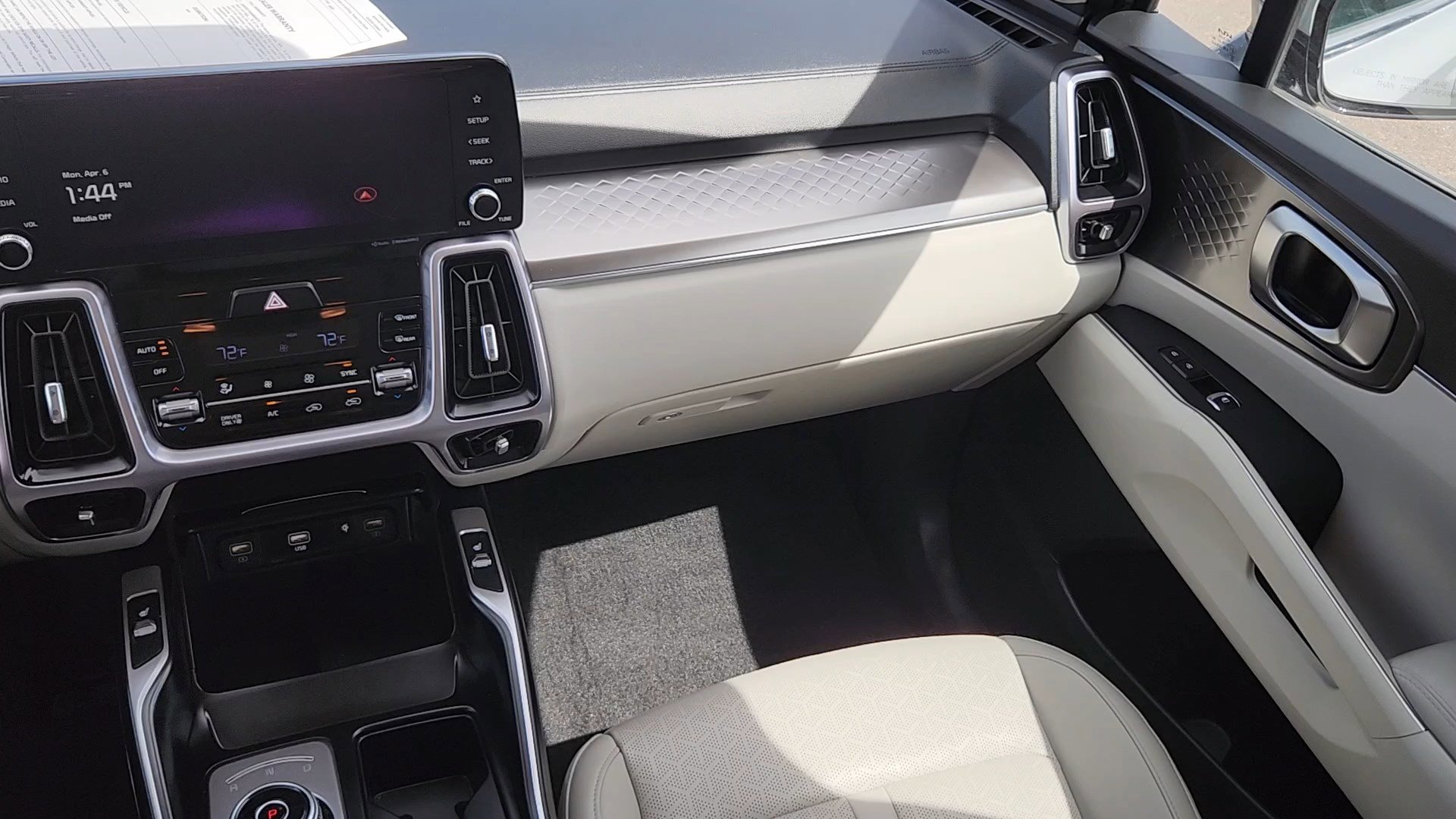 Used 2023 Kia Sorento EX image 6