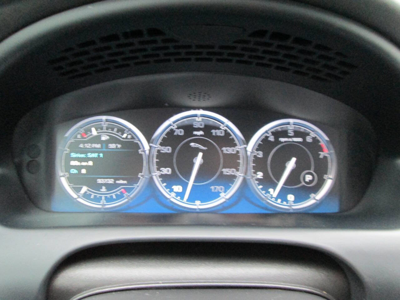 Used 2015 Jaguar XJ image 4