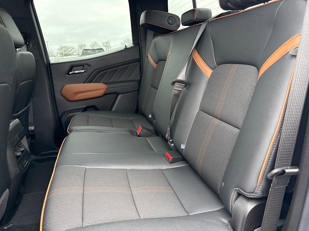 New 2026 GMC Canyon AT4 image 33