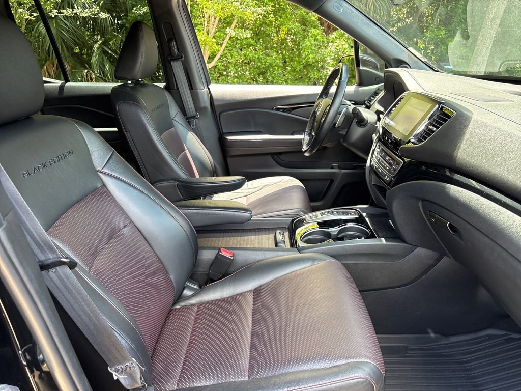 Used 2022 Honda Ridgeline Black Edition image 28