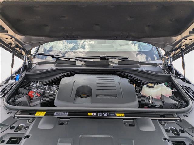 New 2025 Land Rover Range Rover Sport Dynamic SE image 17