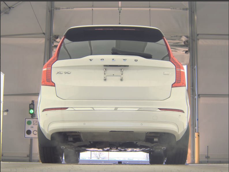 Certified 2024 Volvo XC90 T8 Ultimate AWD/4WD image 7