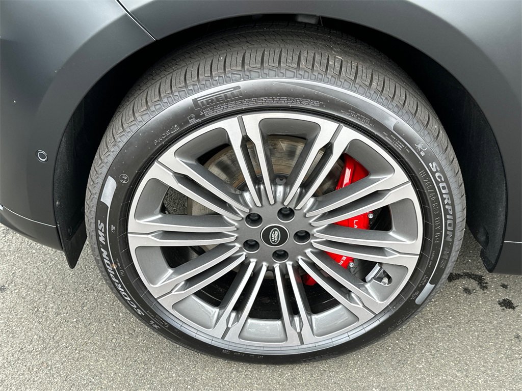 New 2025 Land Rover Range Rover Sport Dynamic SE image 8
