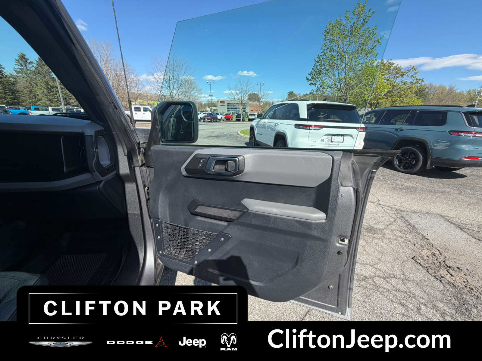 Used 2022 Ford Bronco Big Bend AWD/4WD image 18
