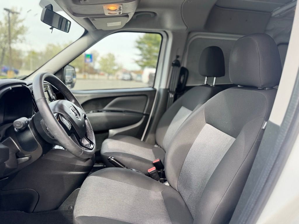 Used 2022 RAM ProMaster City Tradesman FWD image 16