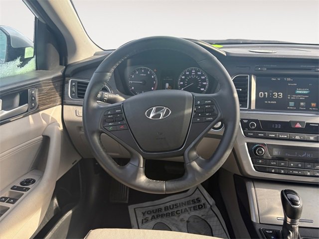 Used 2016 Hyundai Sonata Limited w/ Option Group 04 image 12