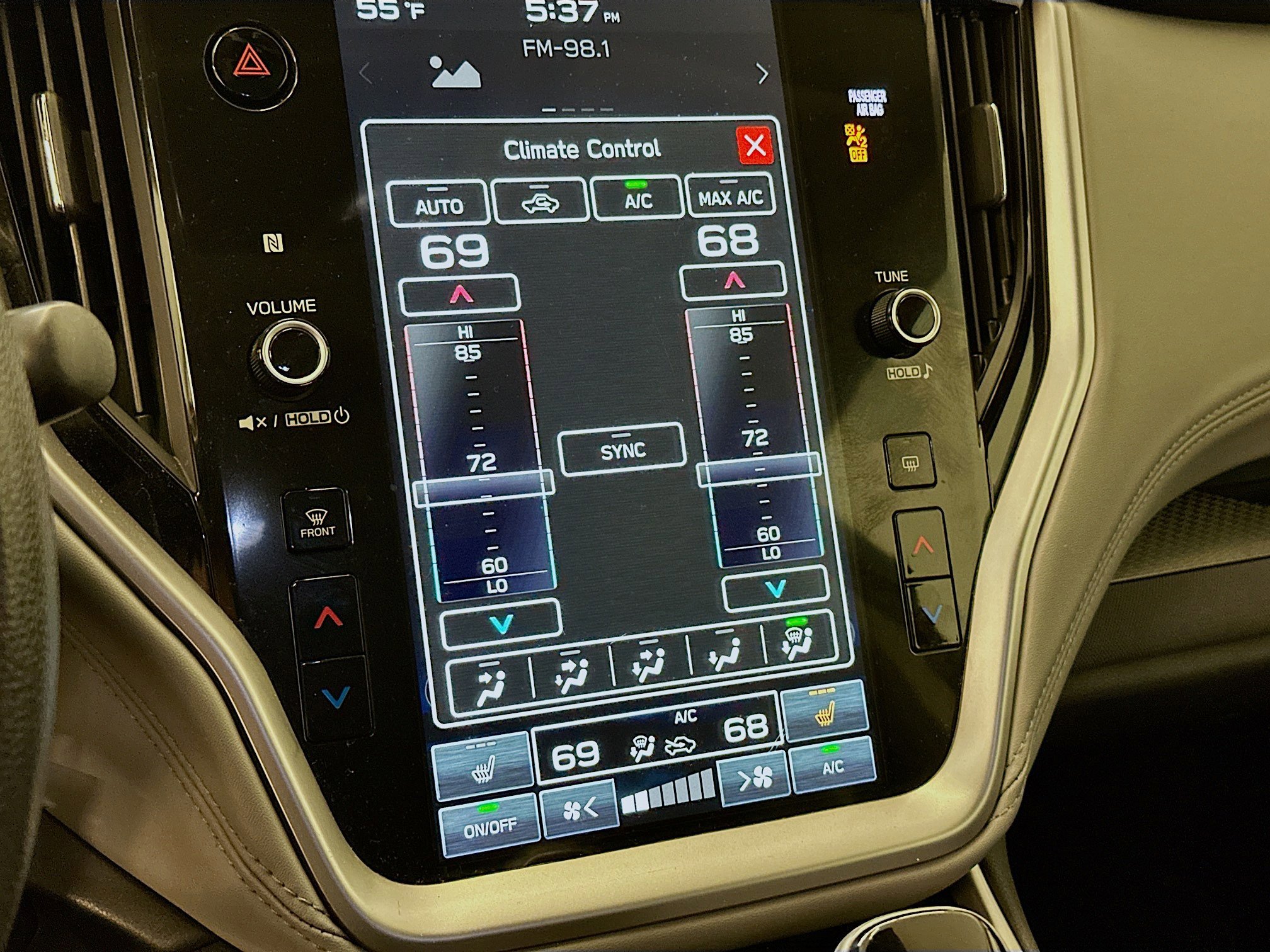 Used 2024 Subaru Outback Premium image 23