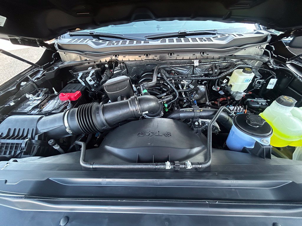 New 2027 Ford F350 Lariat w/ Camper Package RWD image 27