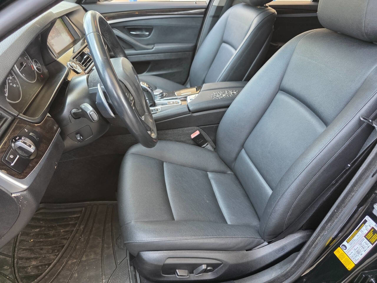 Used 2016 BMW 528i Sedan RWD image 11