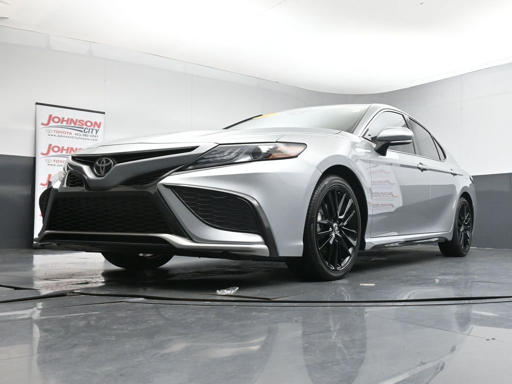 Used 2021 Toyota Camry XSE image 36