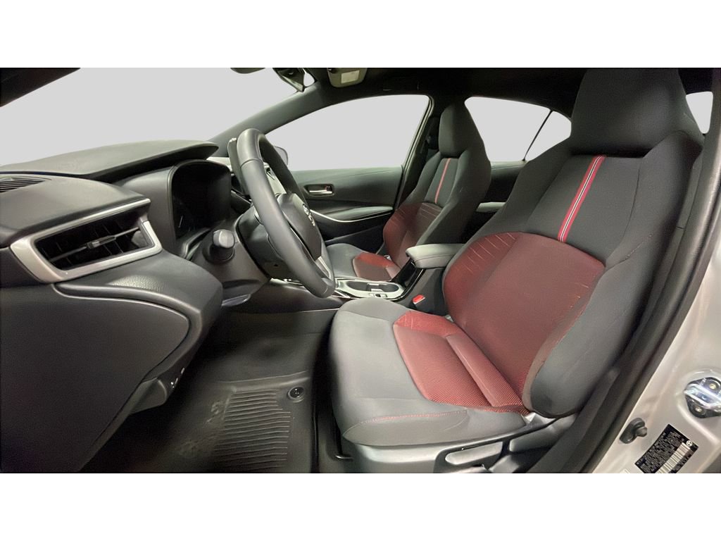 Used 2025 Toyota Corolla SE image 11