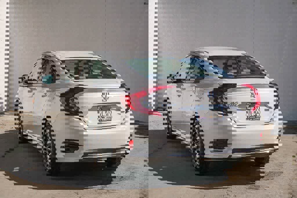 Used 2020 Honda Civic LX image 7