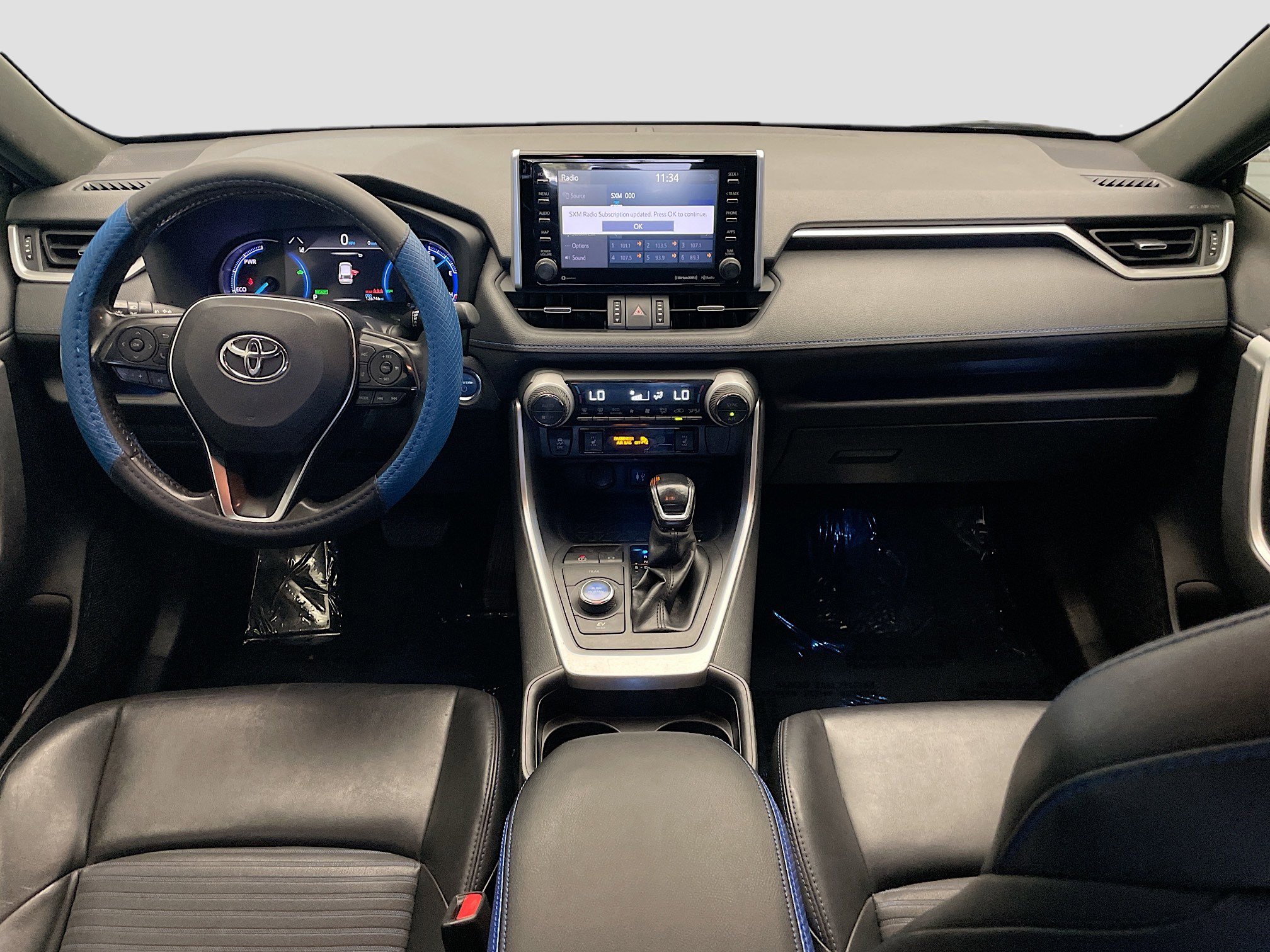 Used 2019 Toyota RAV4 XSE w/ Carpet Mat Package image 14