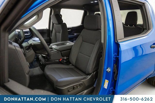 New 2025 Chevrolet Silverado 1500 Custom w/ LPO, Dark Essentials Package image 4