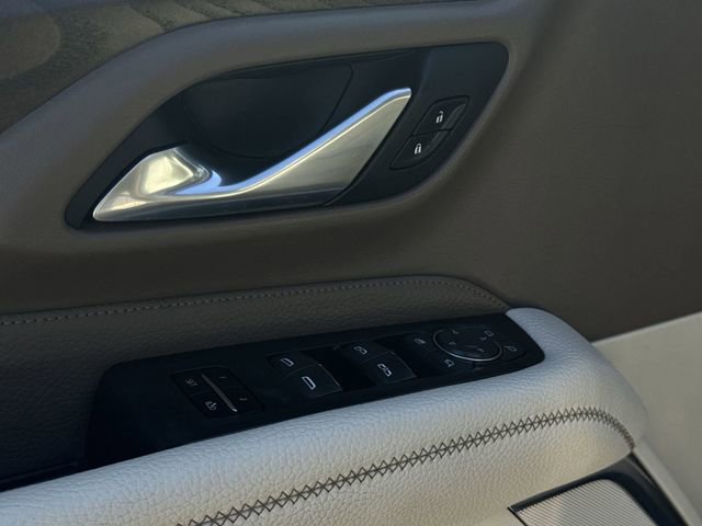 Used 2023 GMC Yukon XL Denali image 24
