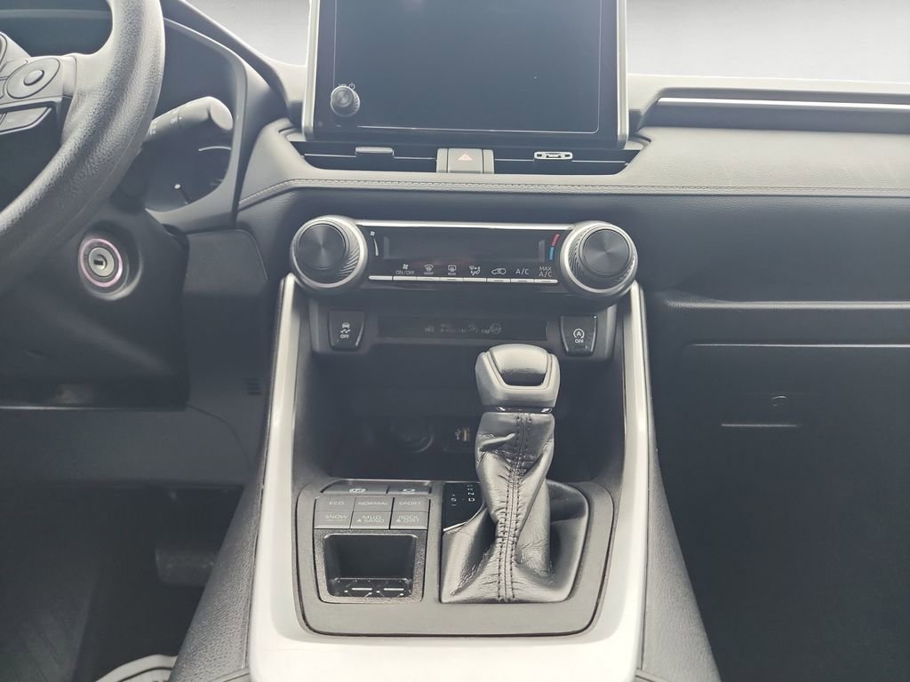 Certified 2023 Toyota RAV4 LE image 6