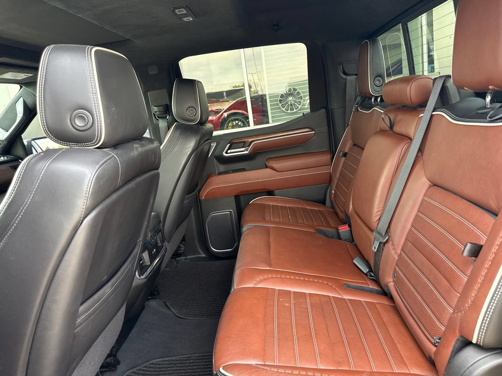 Used 2022 GMC Sierra 1500 Denali Ultimate AWD/4WD image 18