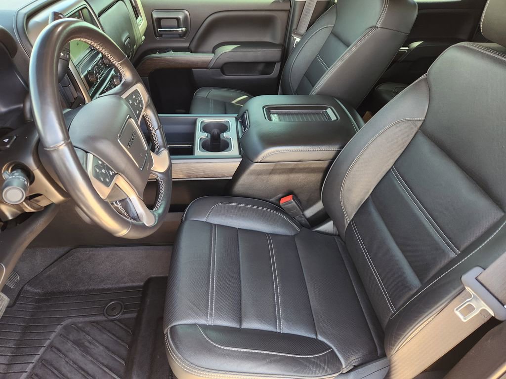Used 2019 GMC Sierra 2500 Denali w/ Duramax Plus Package image 17