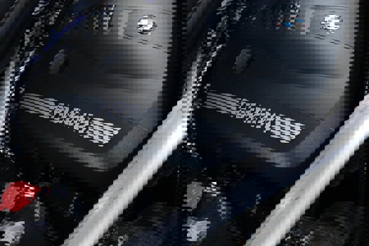 Used 2023 BMW X7 xDrive40i w/ Premium Package image 25