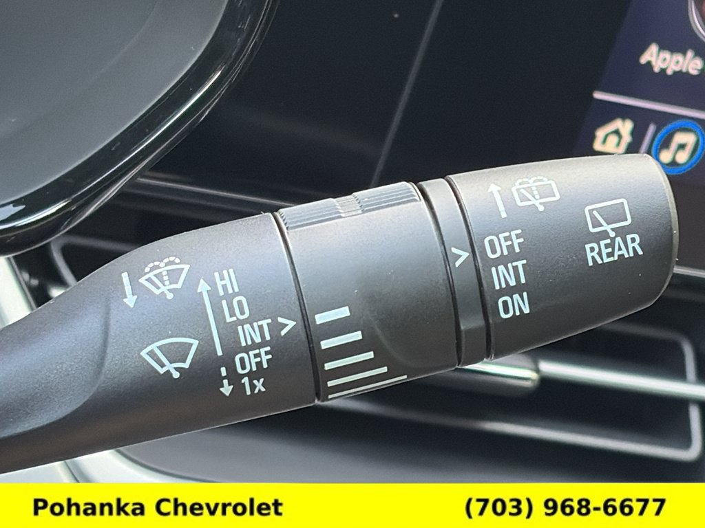 Certified 2026 Chevrolet Trax RS w/ Sunroof Package FWD image 11