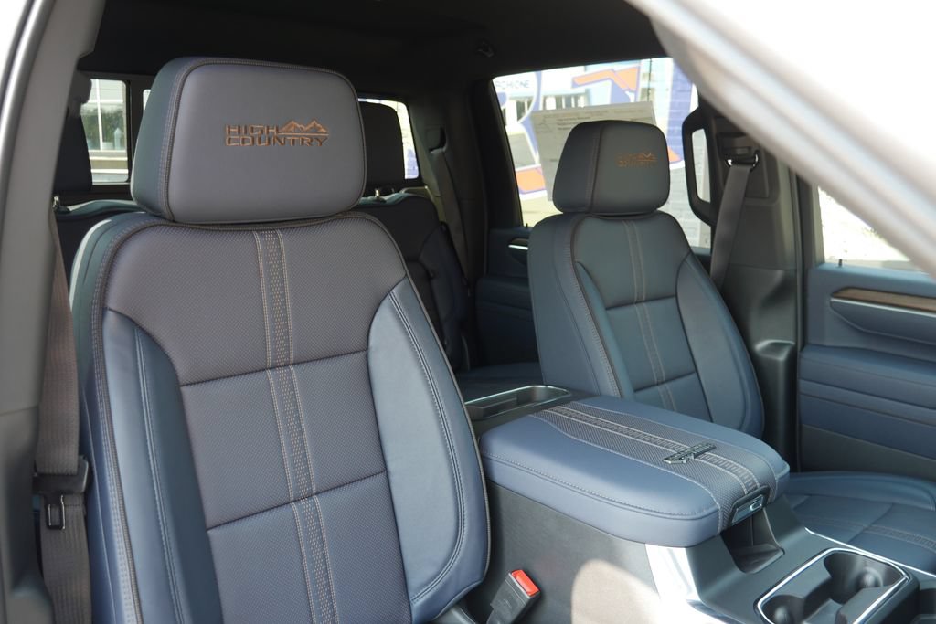 New 2026 Chevrolet Silverado 2500 High Country AWD/4WD image 15