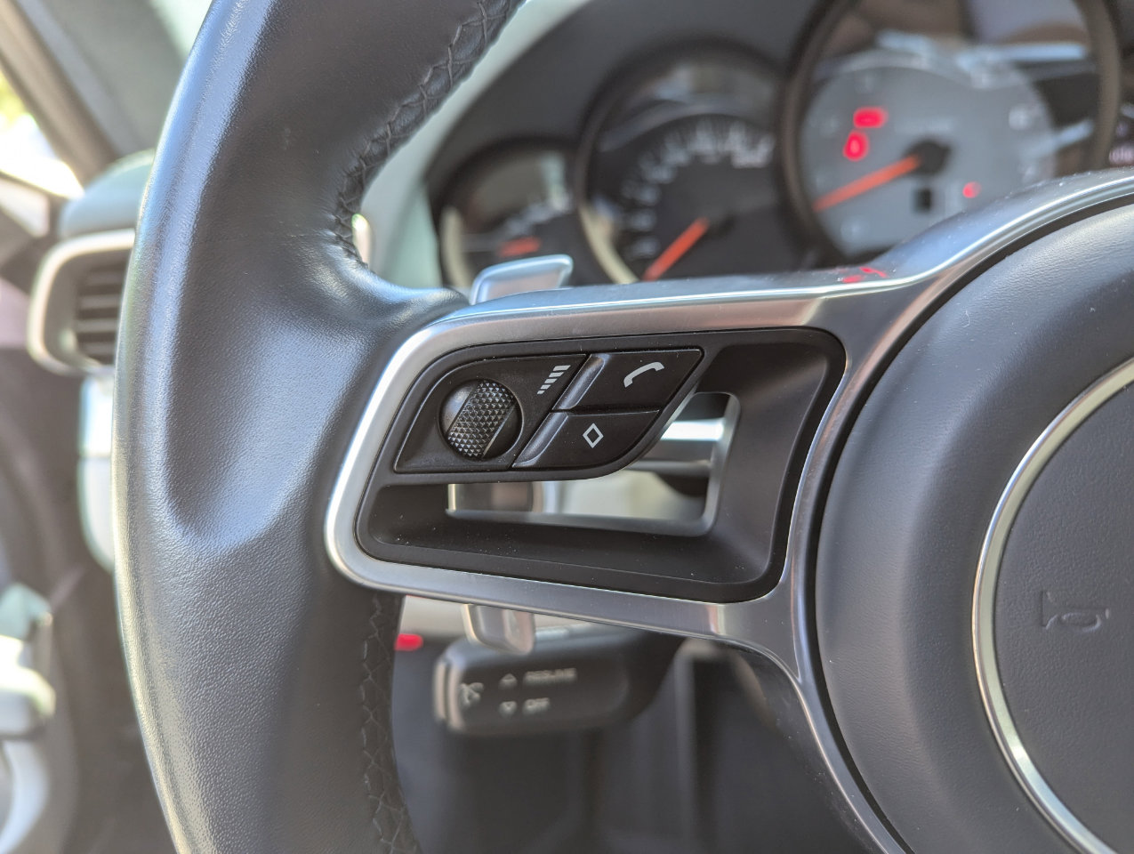 Used 2017 Porsche 911 Carrera S image 21