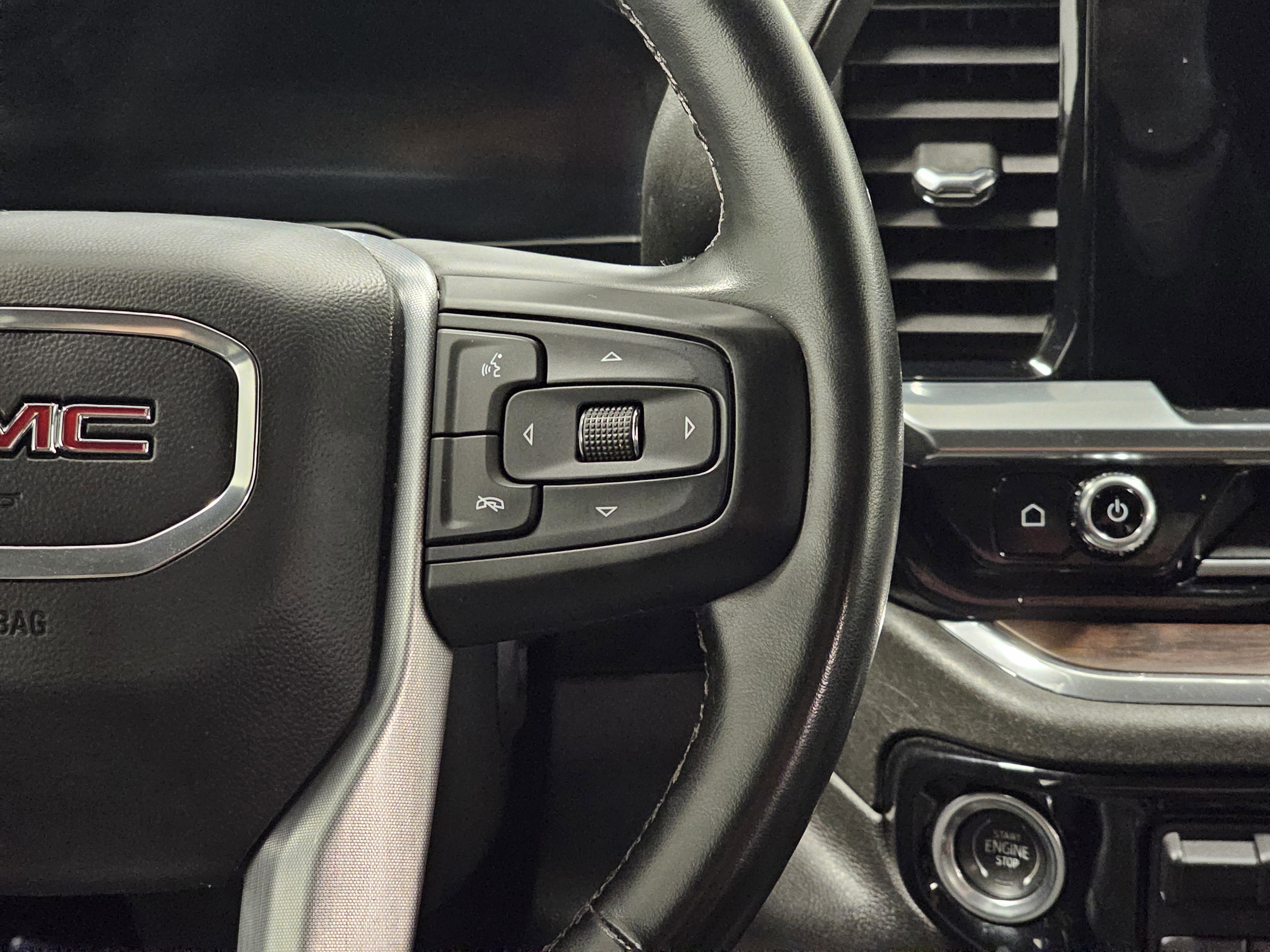 Used 2024 GMC Sierra 2500 SLT image 19