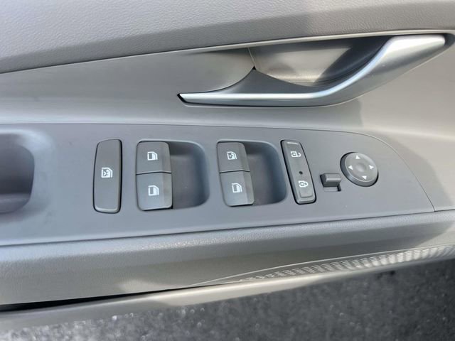Certified 2023 Hyundai Elantra SEL w/ Convenience Package image 15