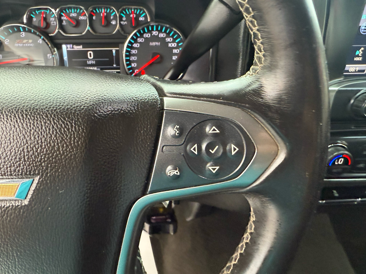 Used 2015 Chevrolet Silverado 1500 LT w/ All Star Edition image 18