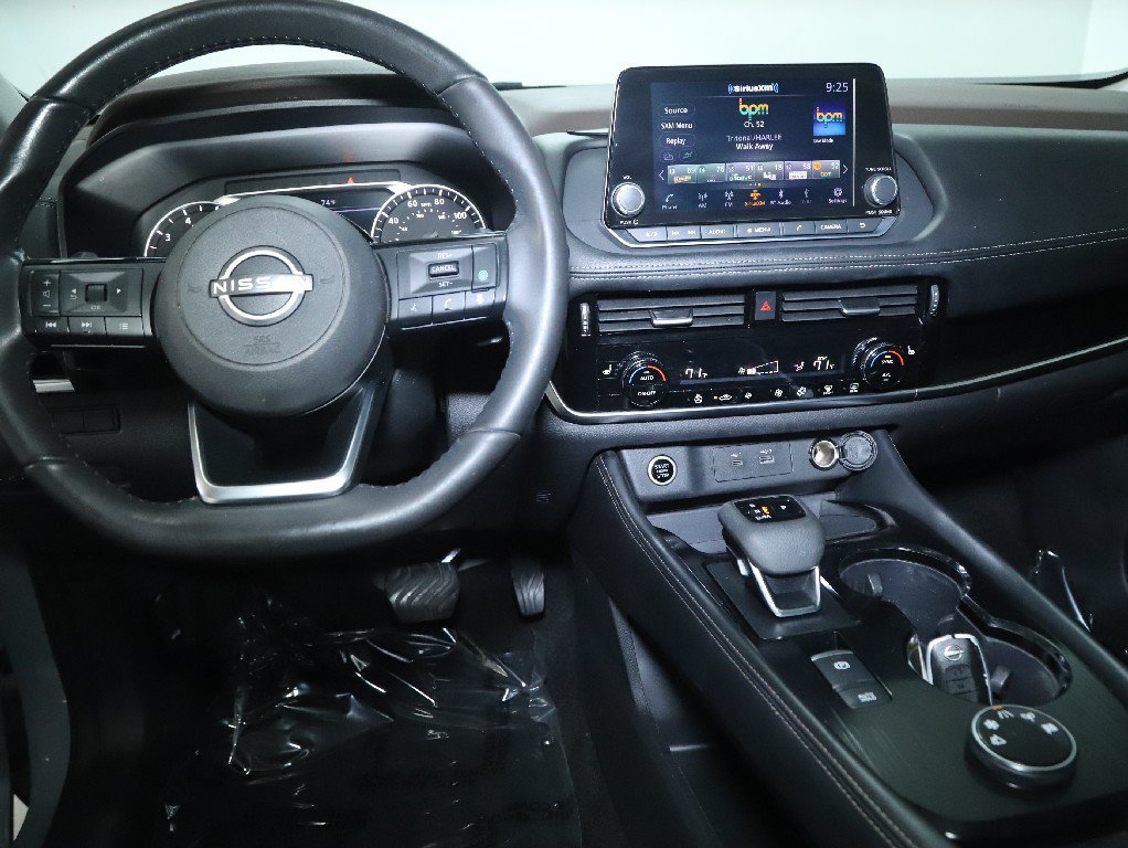 Used 2023 Nissan Rogue SL AWD/4WD image 29