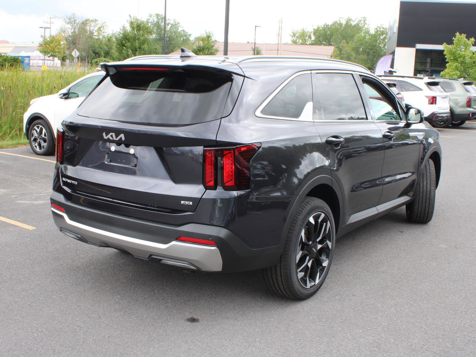 New 2026 Kia Sorento EX image 10