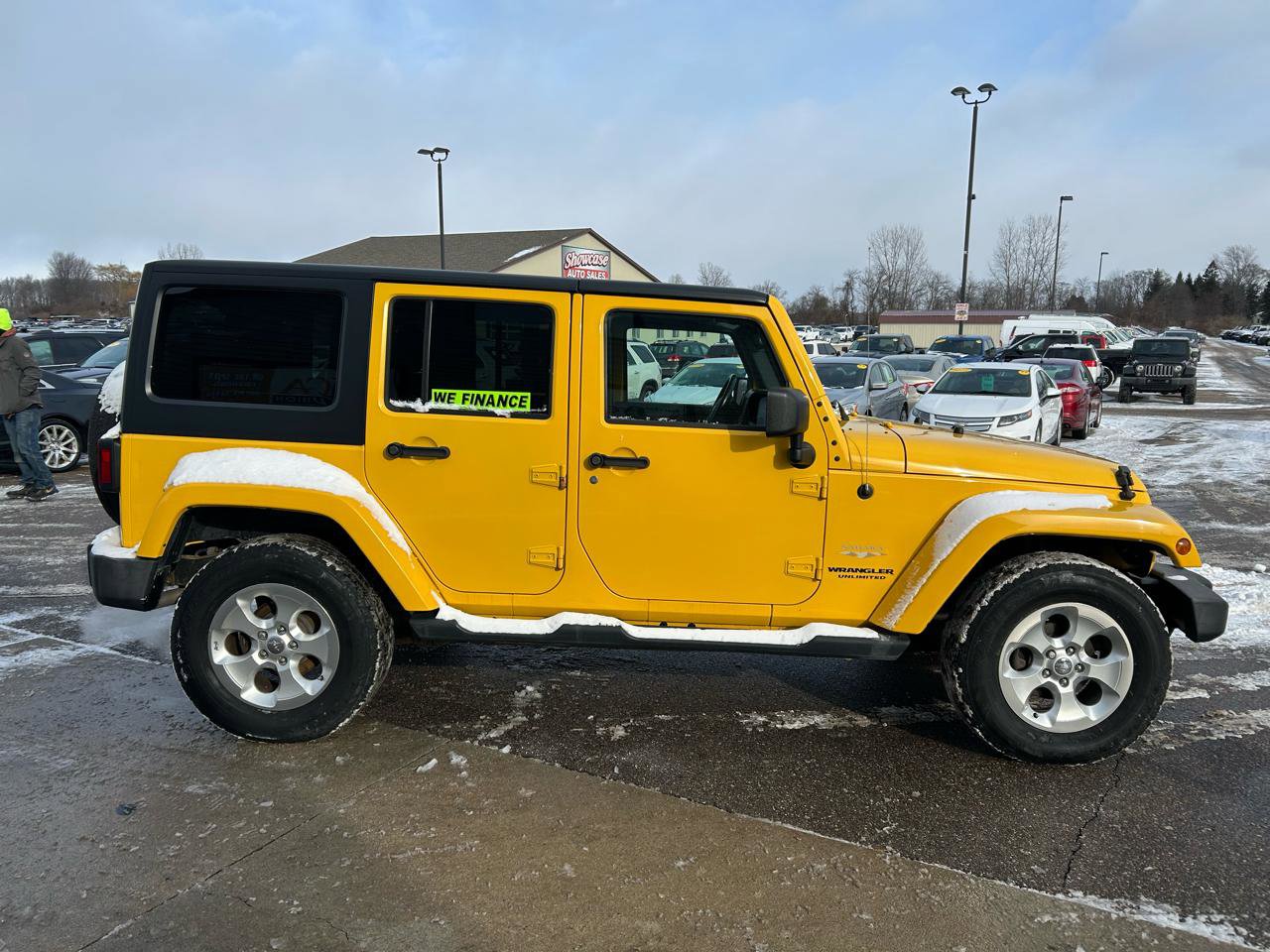 Used 2015 Jeep Wrangler Unlimited Sahara image 4