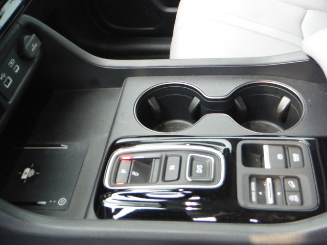 Used 2023 Honda Pilot EX-L image 17
