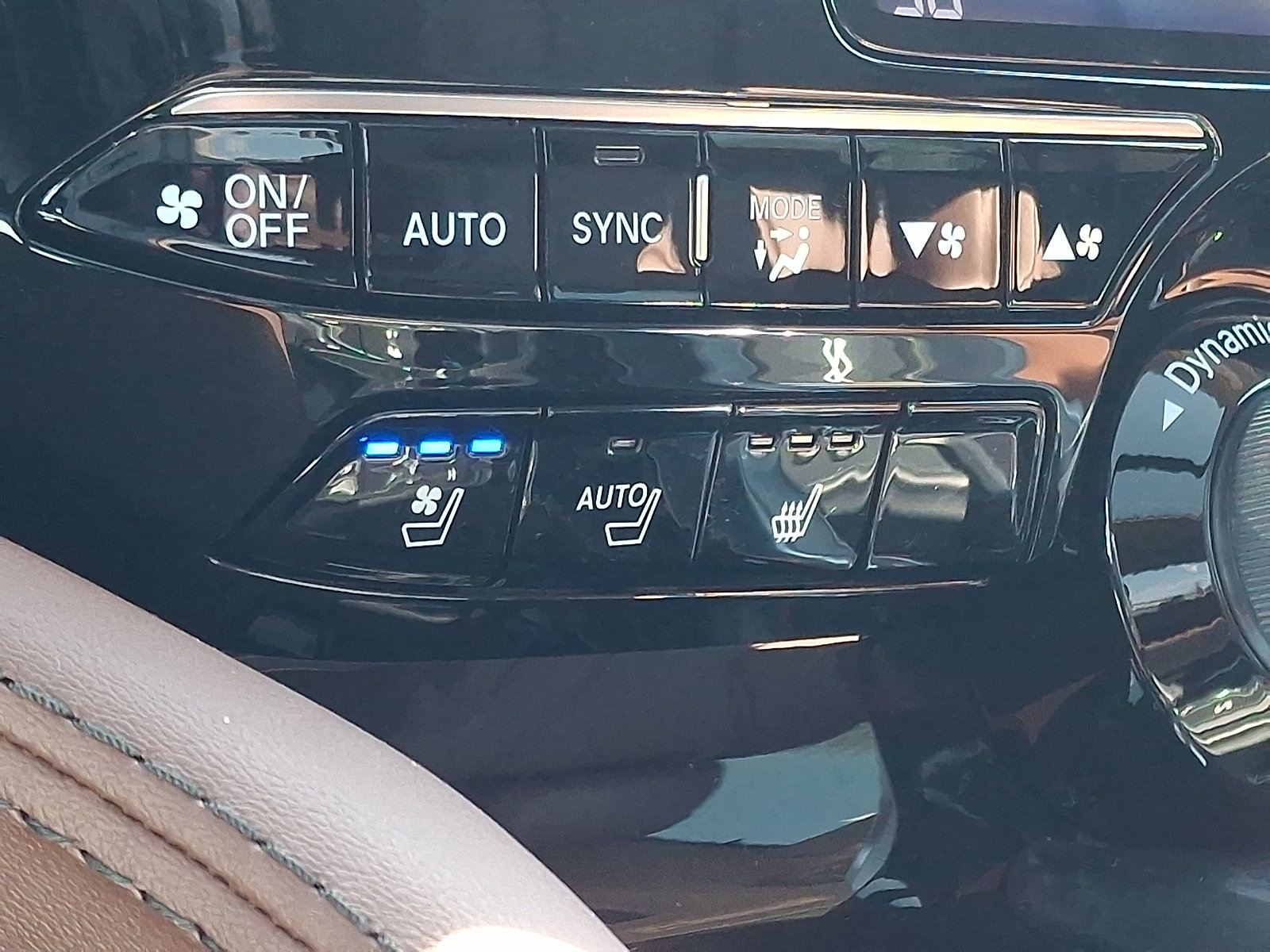 Used 2022 Acura MDX SH-AWD w/ Advance Package image 24
