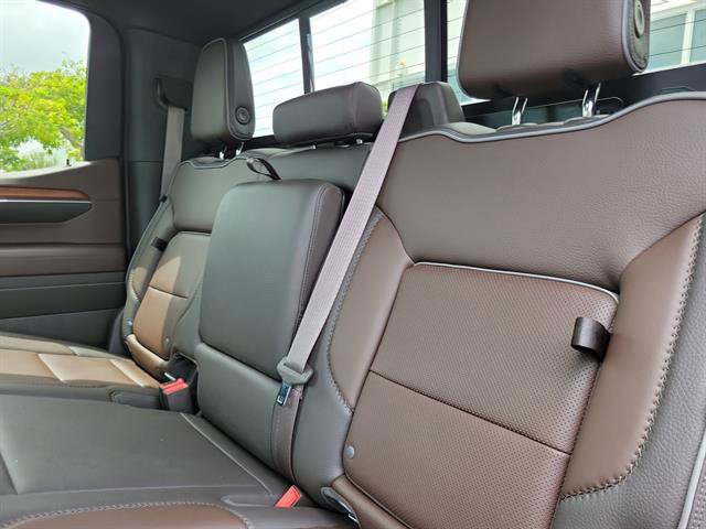 Used 2022 GMC Sierra 1500 Denali w/ Denali Reserve Package AWD/4WD image 11