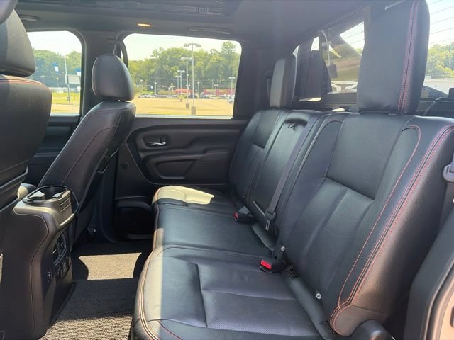Used 2021 Nissan Titan PRO-4X w/ Pro-4x Convenience Package AWD/4WD image 7