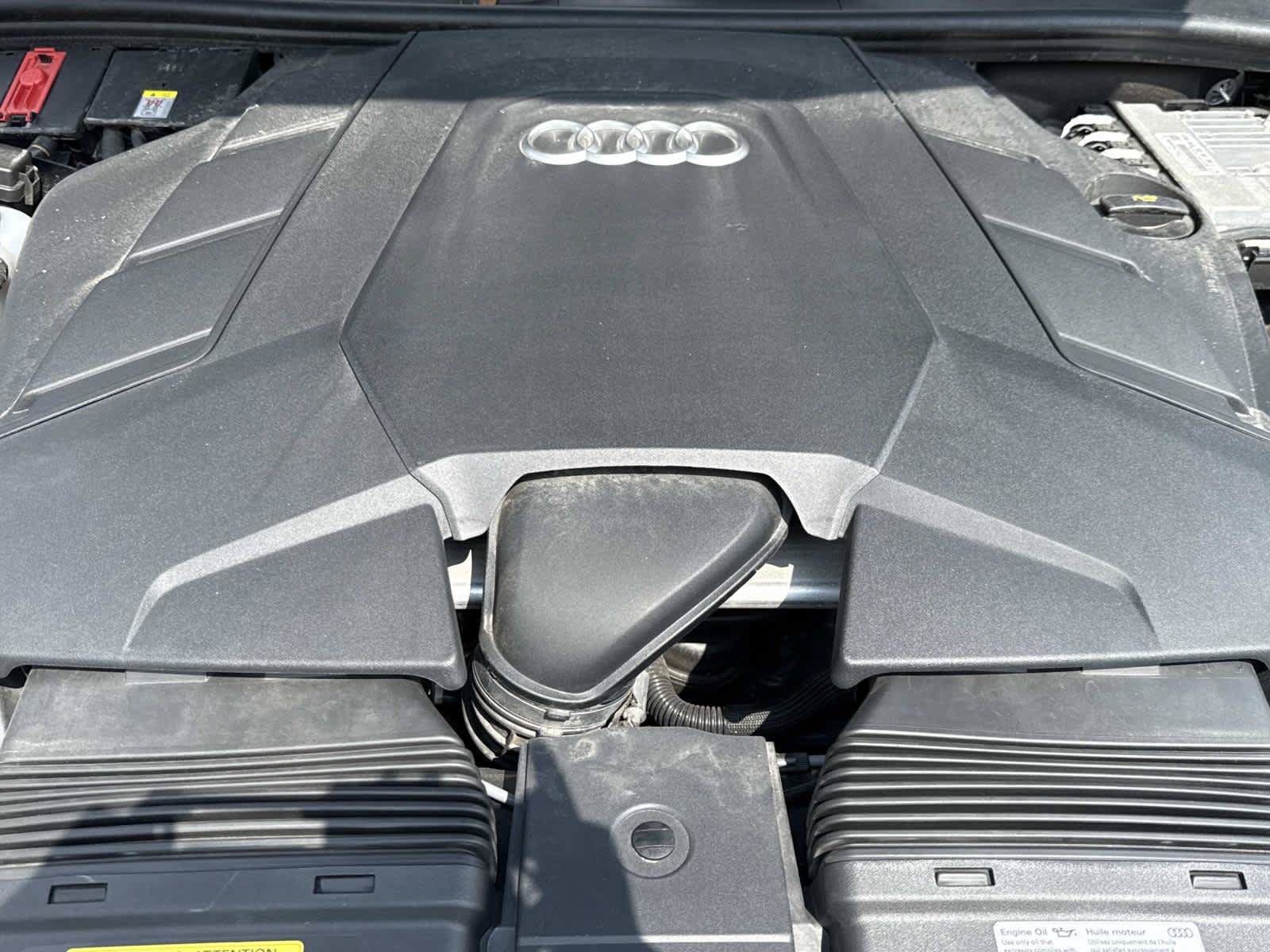Used 2023 Audi Q8 Premium Plus AWD/4WD image 13