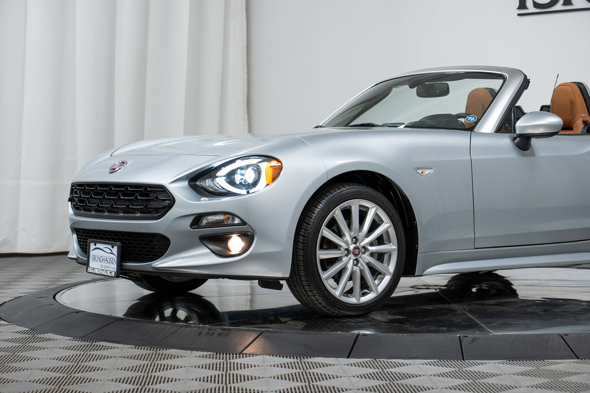 Used 2018 FIAT 124 Spider Lusso w/ Convenience Group image 25