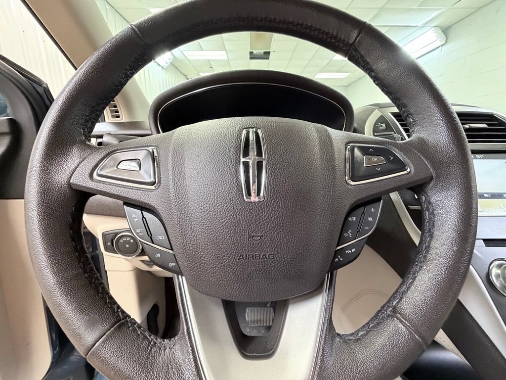 Used 2018 Lincoln MKC Premiere FWD image 44