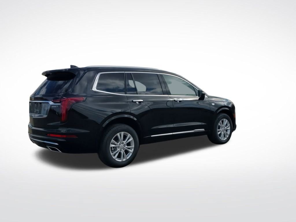 New 2025 Cadillac XT6 Luxury image 8