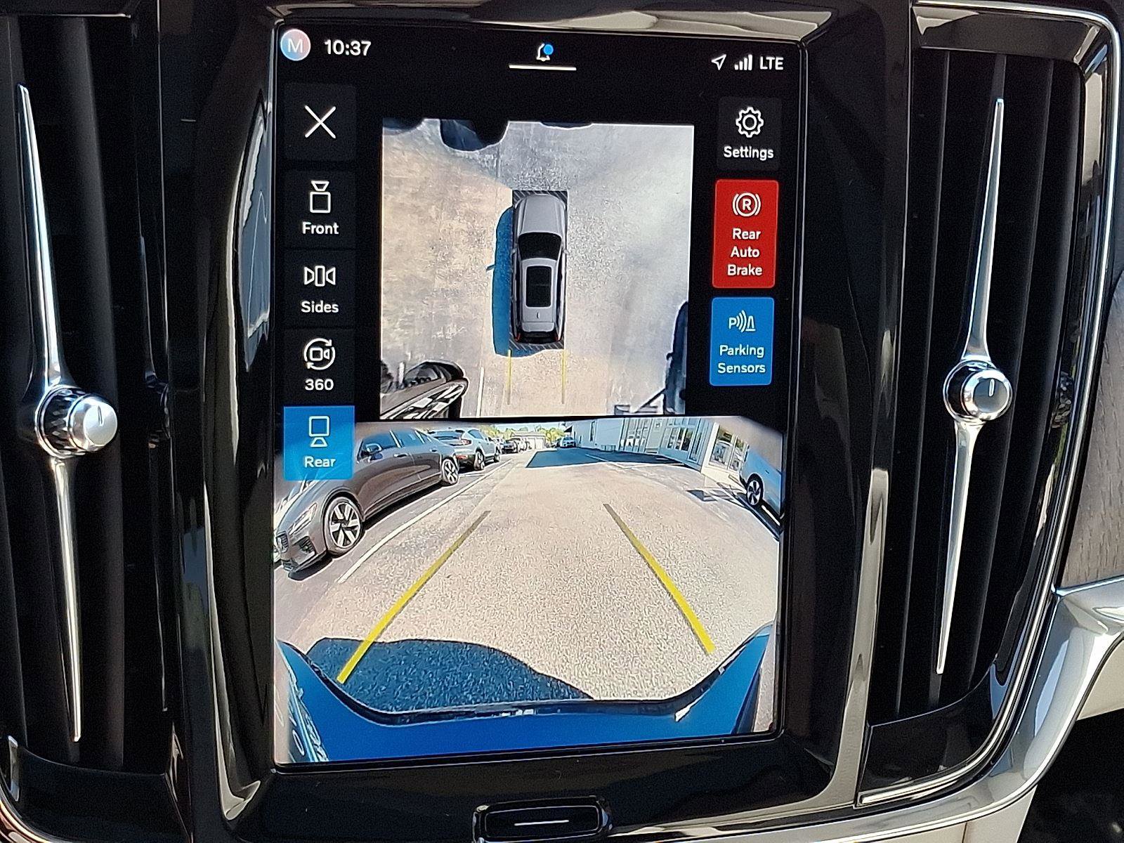 Certified 2025 Volvo V90 B6 Cross Country Ultra AWD/4WD image 20