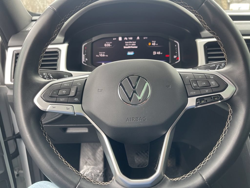 Used 2023 Volkswagen Atlas Cross Sport SEL AWD/4WD image 12