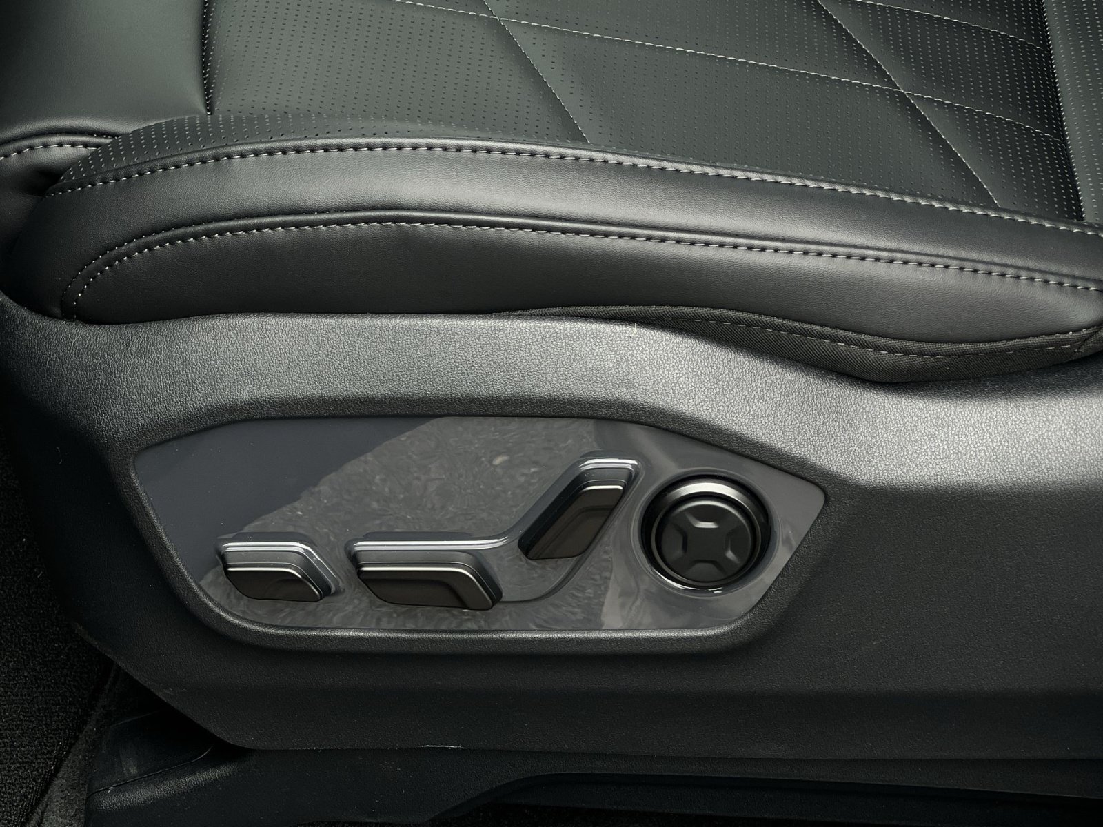 New 2027 Kia Telluride SX X-Pro AWD/4WD image 19