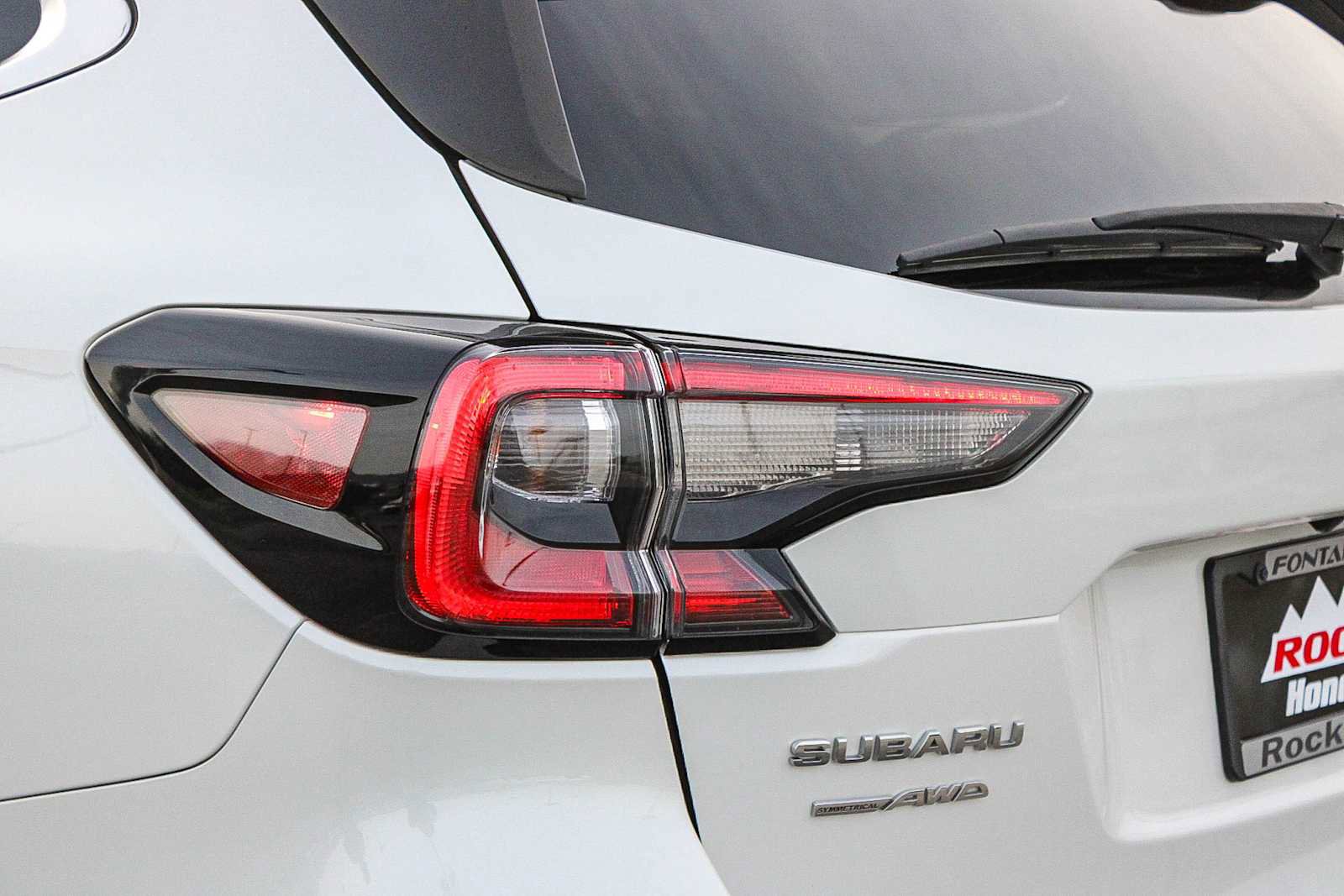 Used 2023 Subaru Outback Touring XT image 7