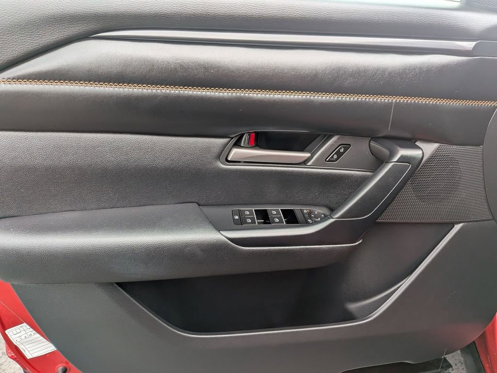 Used 2025 MAZDA CX-50 AWD 2.5 Hybrid w/ Premium Pkg image 11