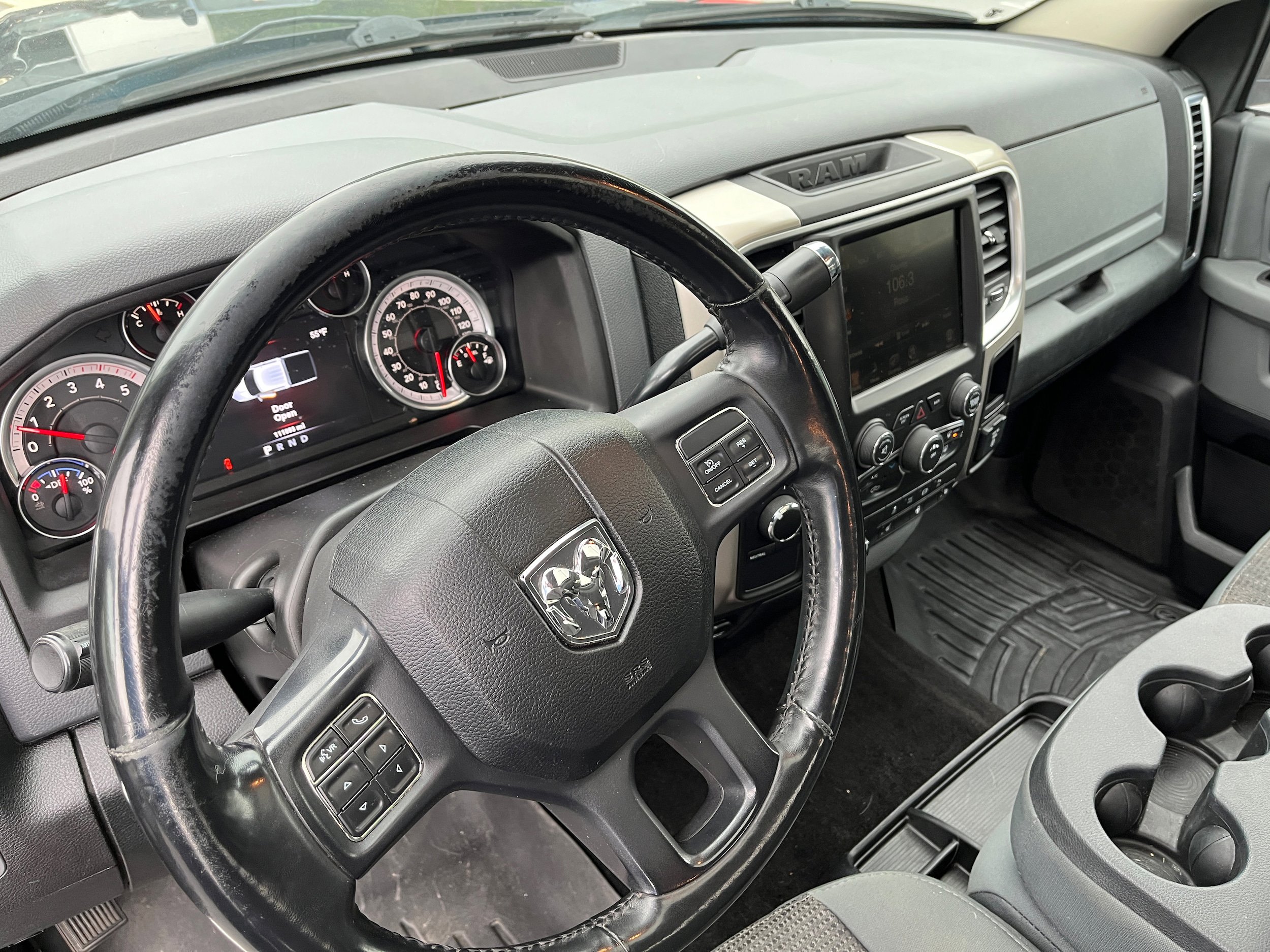 Used 2014 RAM 2500 Big Horn AWD/4WD image 9