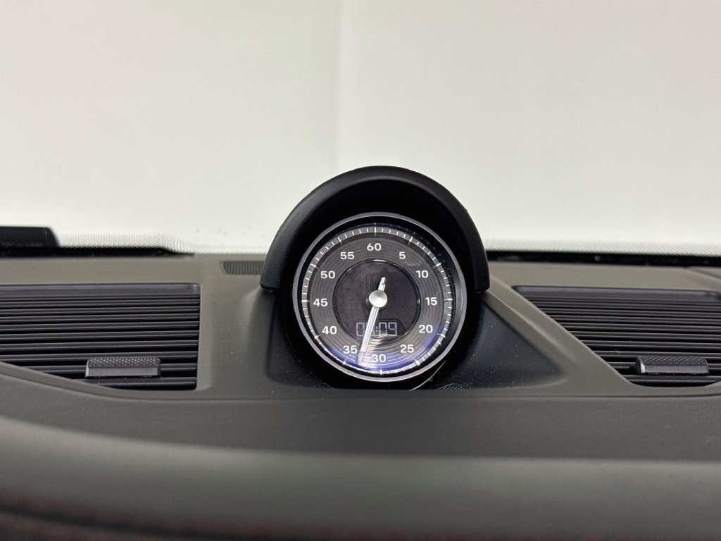 Certified 2024 Porsche 911 Carrera RWD image 24