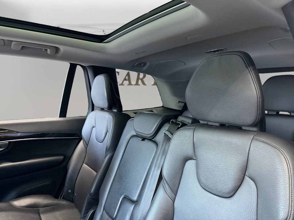 Used 2017 Volvo XC90 T6 Momentum w/ Vision Package AWD/4WD image 13