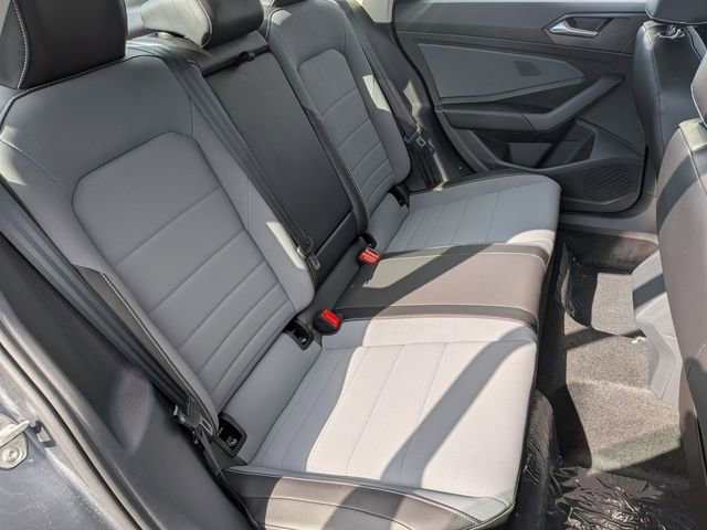 New 2026 Volkswagen Jetta SE FWD image 29
